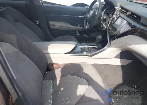 2019 Toyota Camry Le из США, поврежденный, VIN 4T1B11HK5KU762586